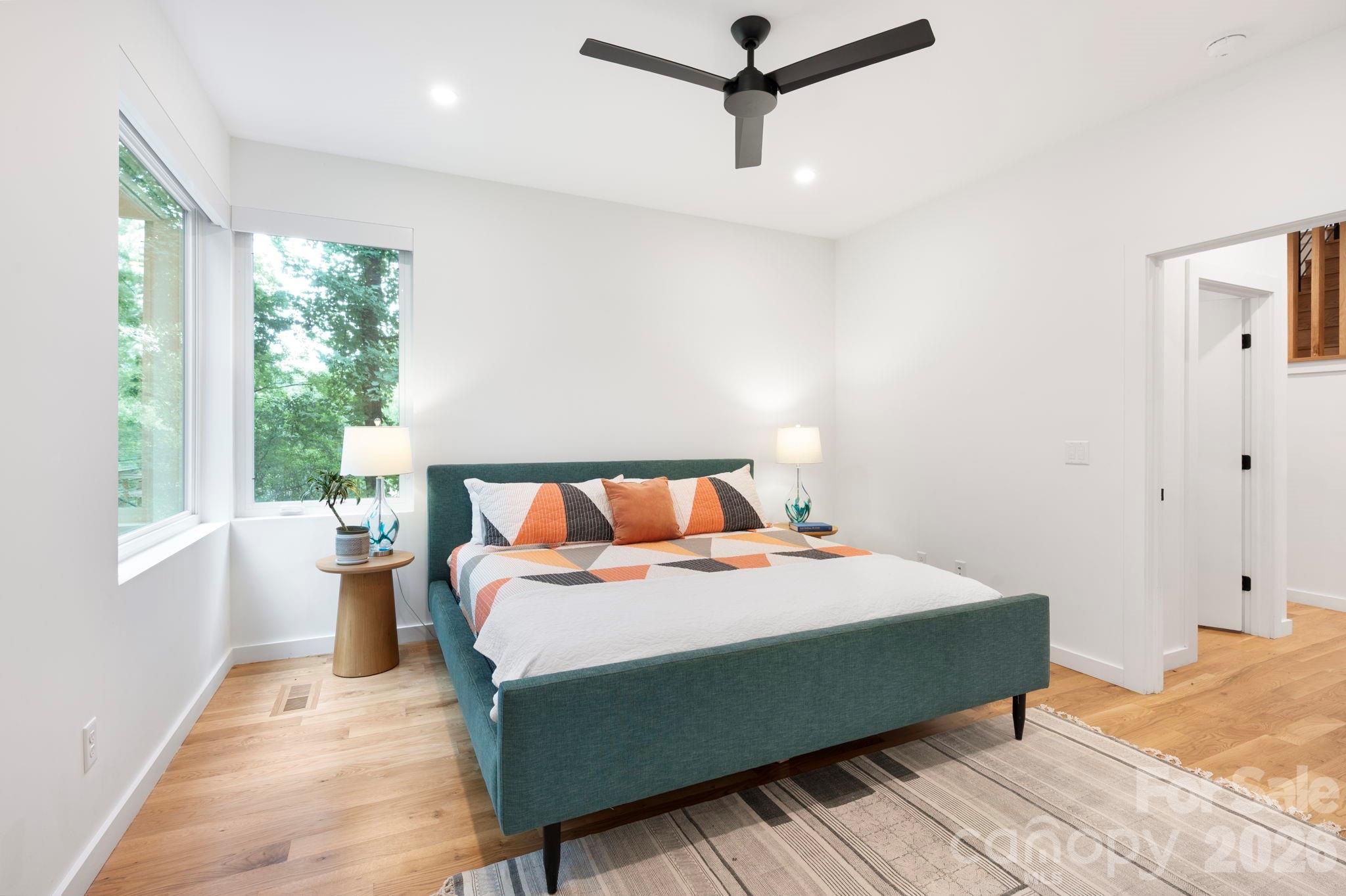 190 Rumbough Place Property Photo 18