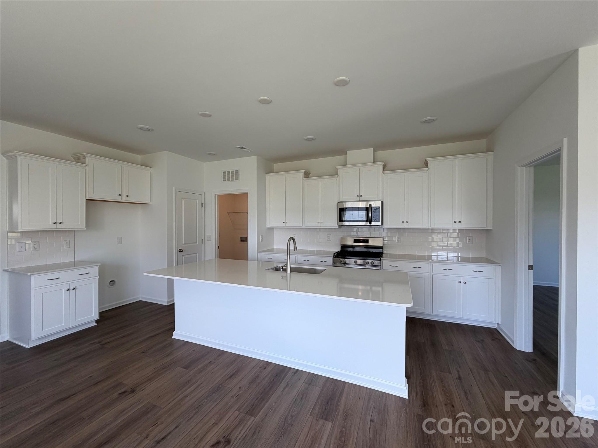 2075 Morning Gold Drive Property Photo 17