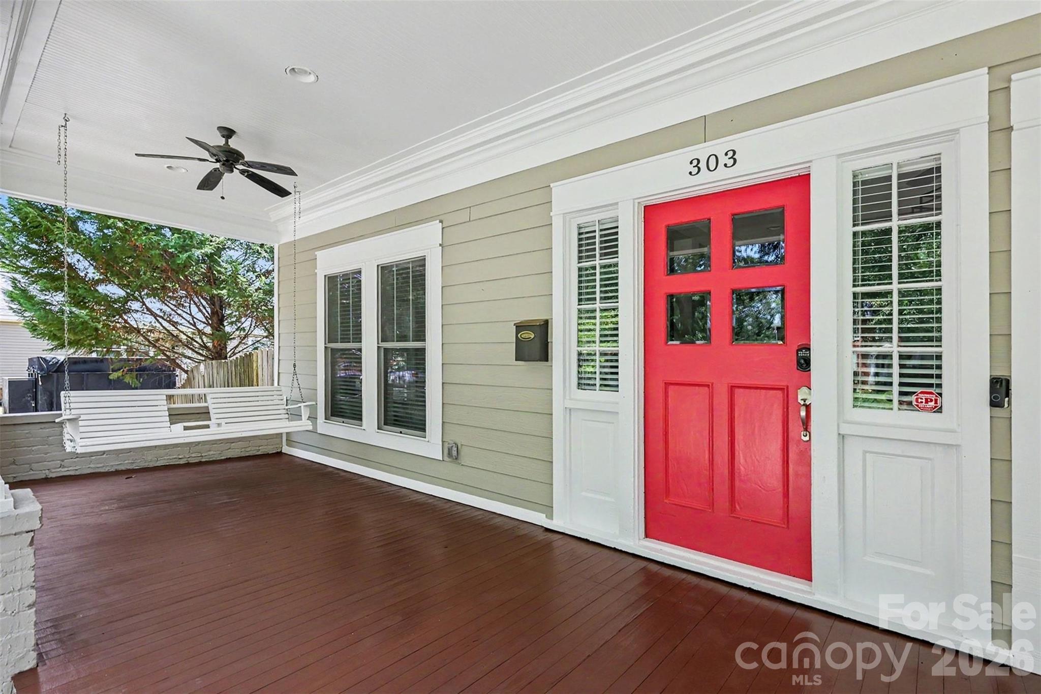 303 Sylvania Avenue Property Photo 3