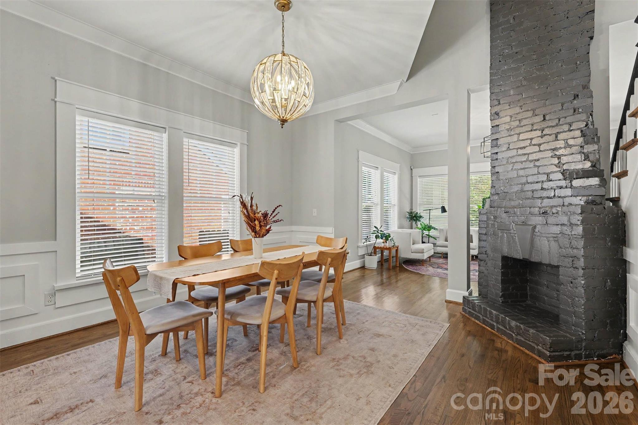 303 Sylvania Avenue Property Photo 12