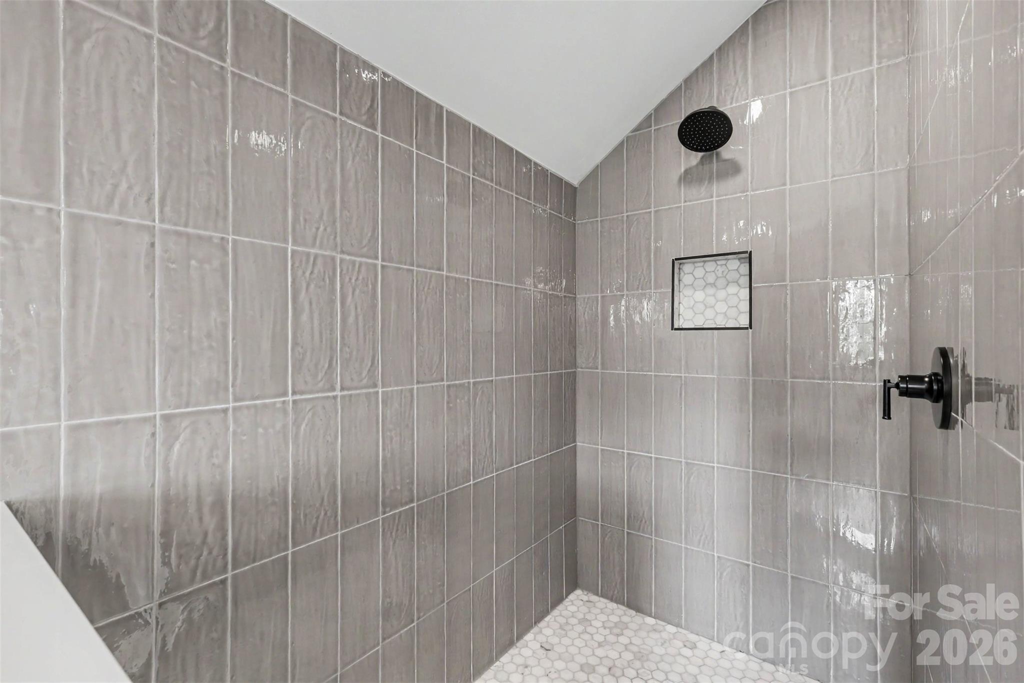 303 Sylvania Avenue Property Photo 34