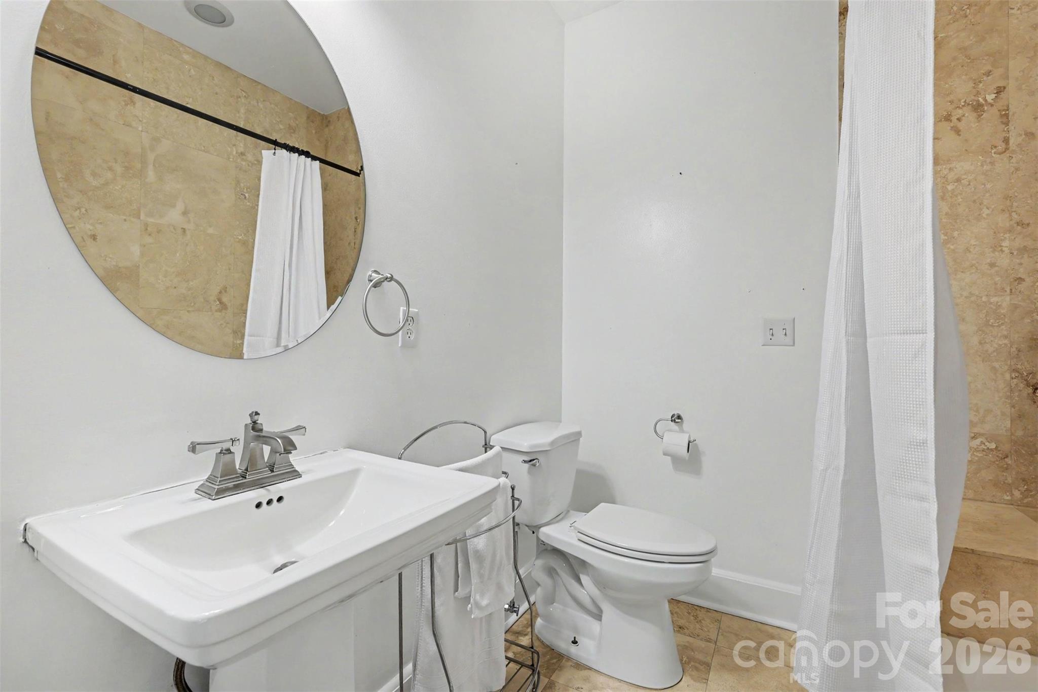 303 Sylvania Avenue Property Photo 35