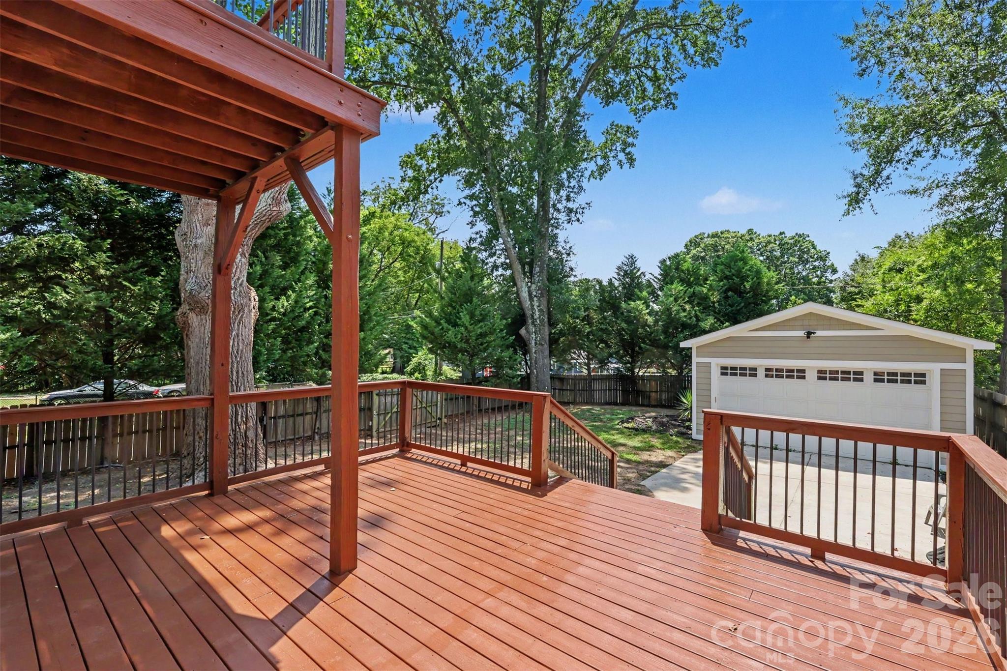 303 Sylvania Avenue Property Photo 39