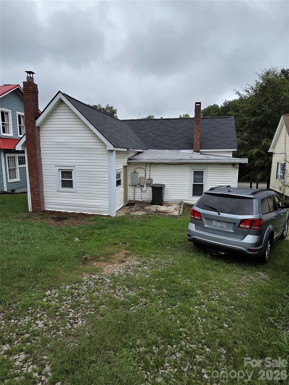 421 N Salisbury Avenue Property Photo 2
