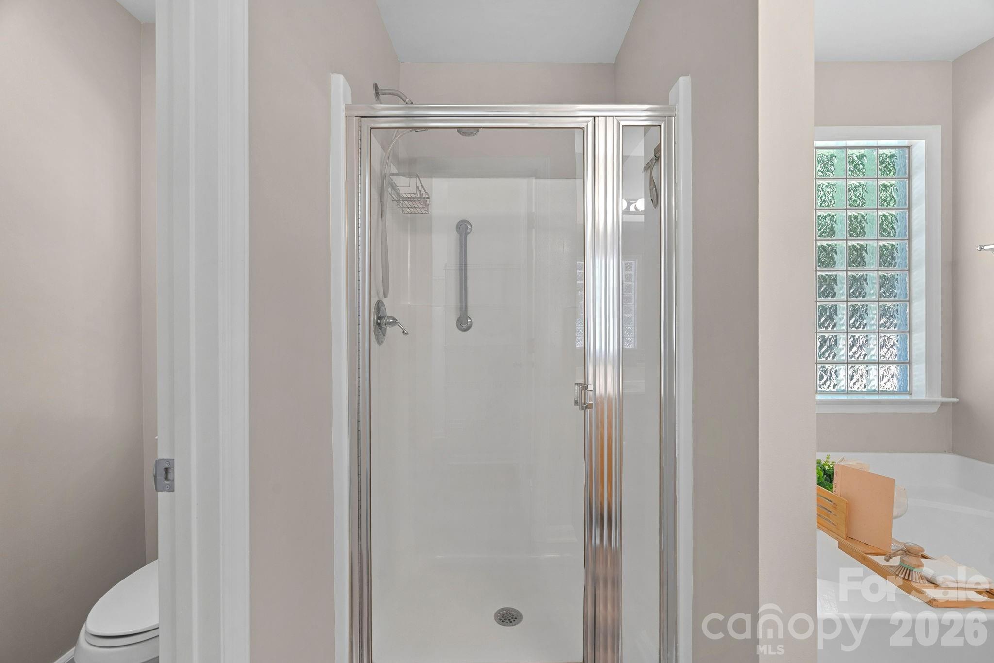 7219 Oxford Hunt Drive Property Photo 15