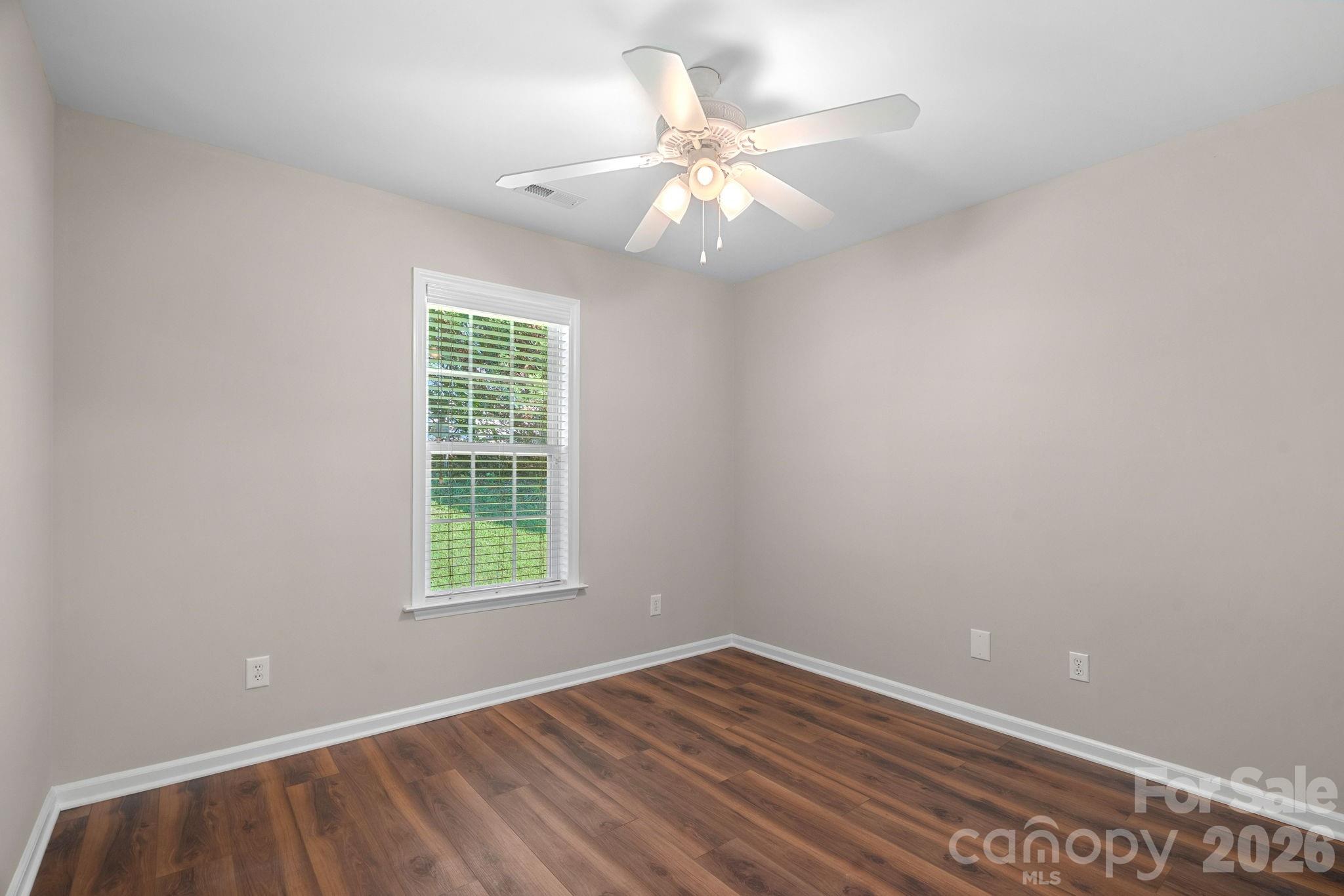 7219 Oxford Hunt Drive Property Photo 20