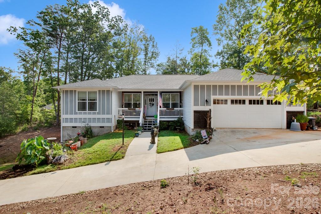 243 Dublin Lane Property Photo 1