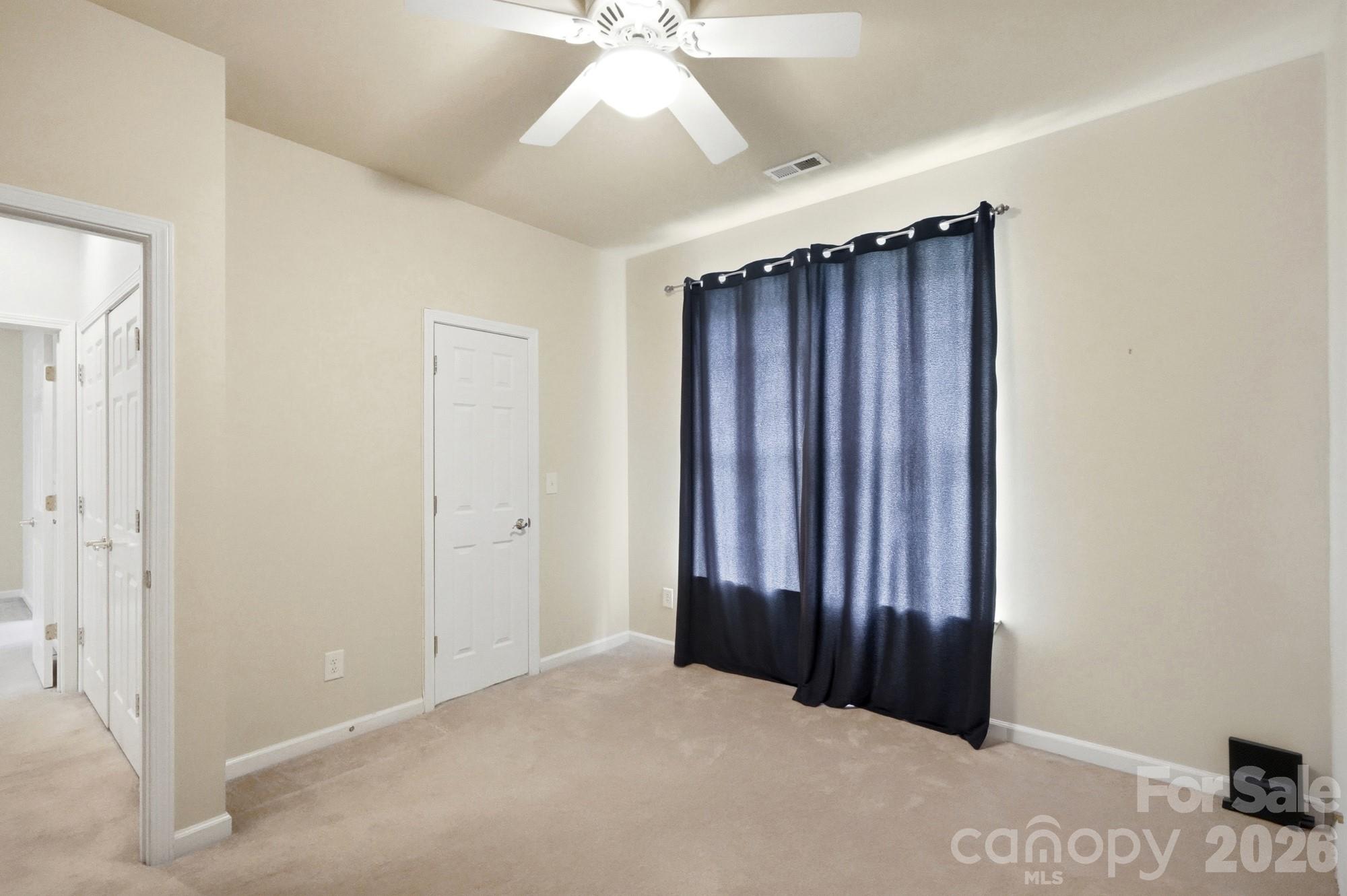 702 Torrey Pines Lane Property Photo 28