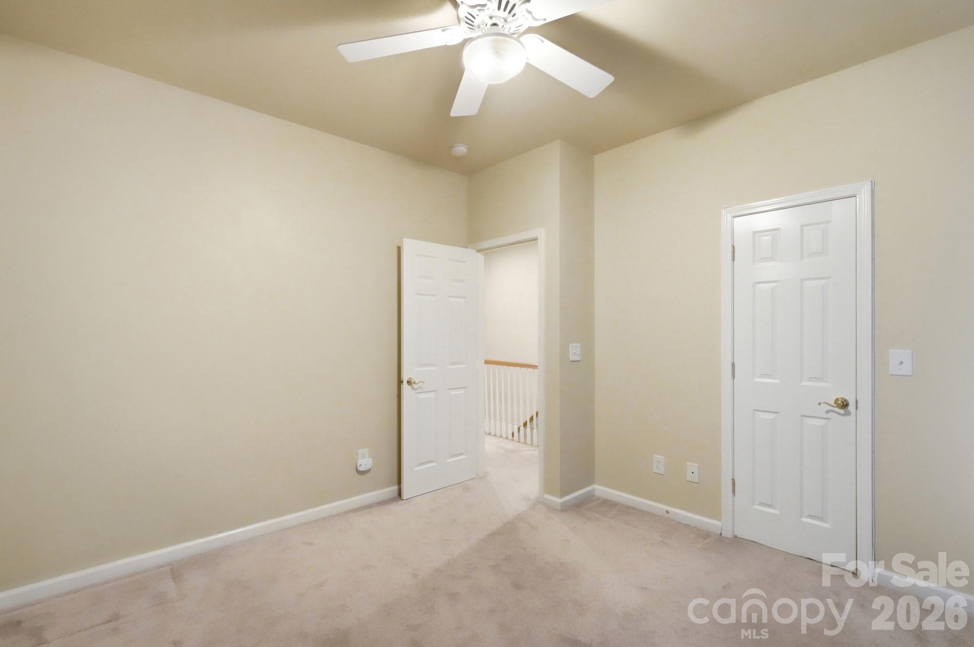702 Torrey Pines Lane Property Photo 29