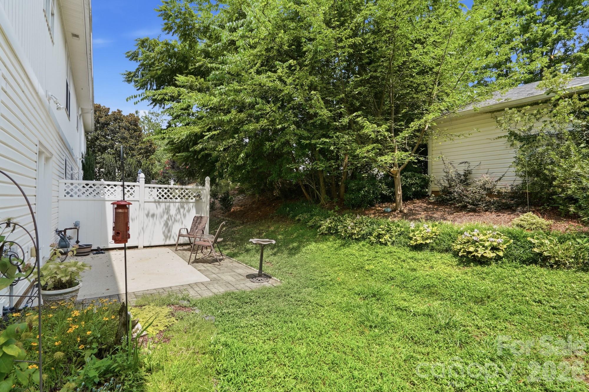 702 Torrey Pines Lane Property Photo 43