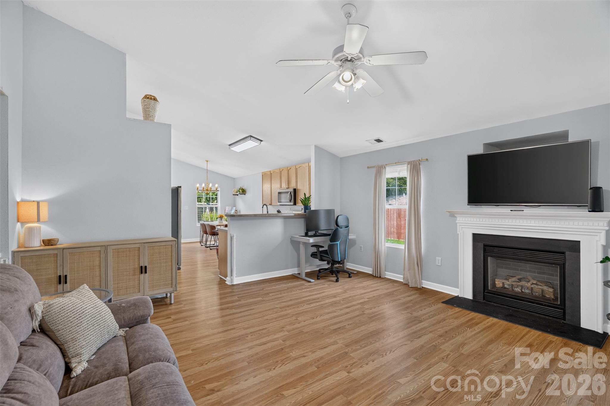 3036 Proverbs Court Property Photo 3