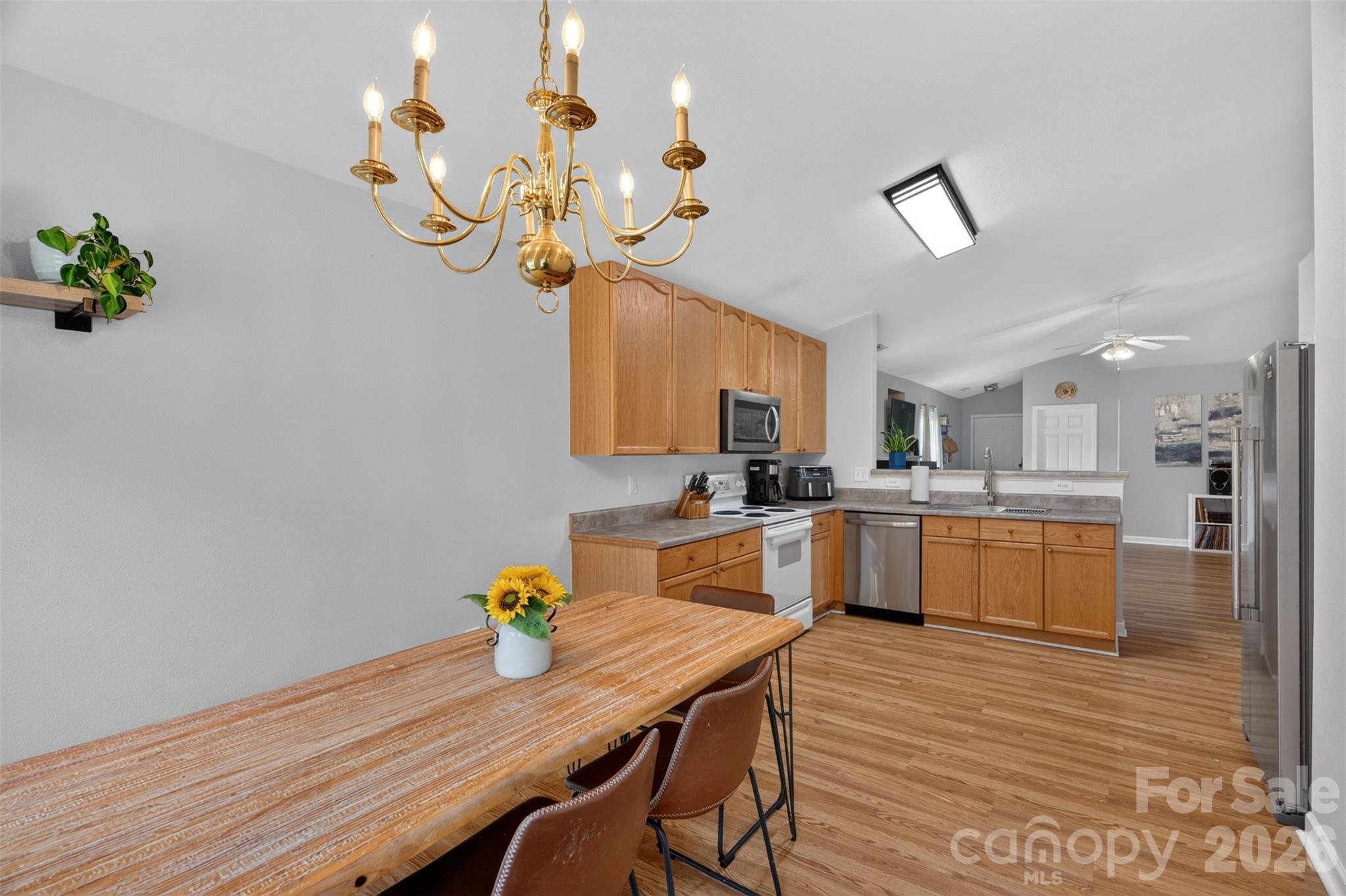 3036 Proverbs Court Property Photo 5