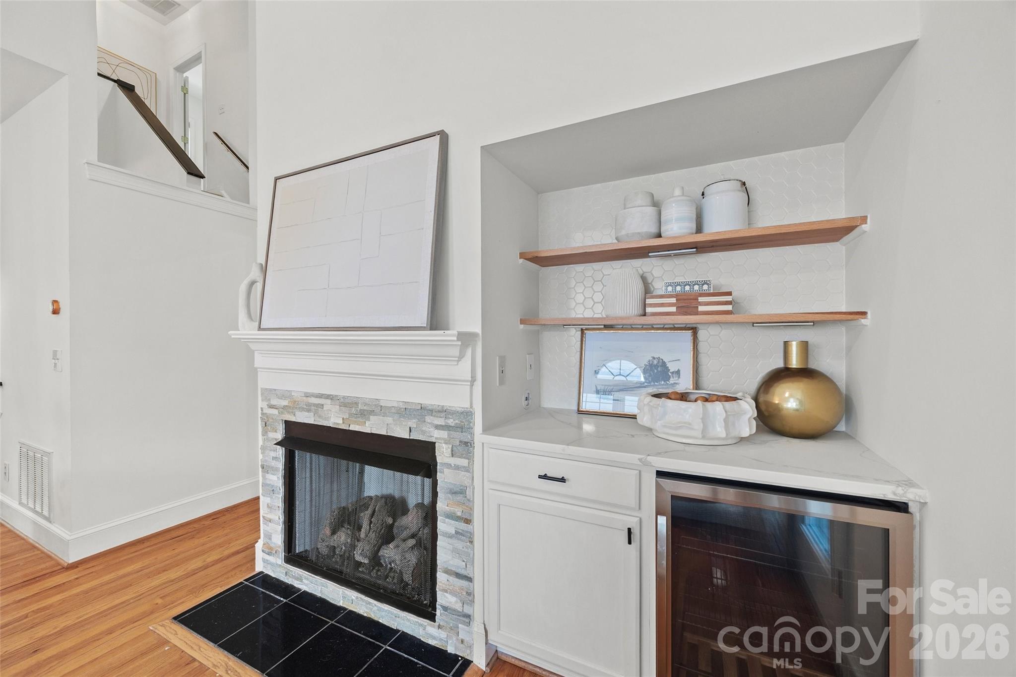 3211 Moores Glen Drive Property Photo 17