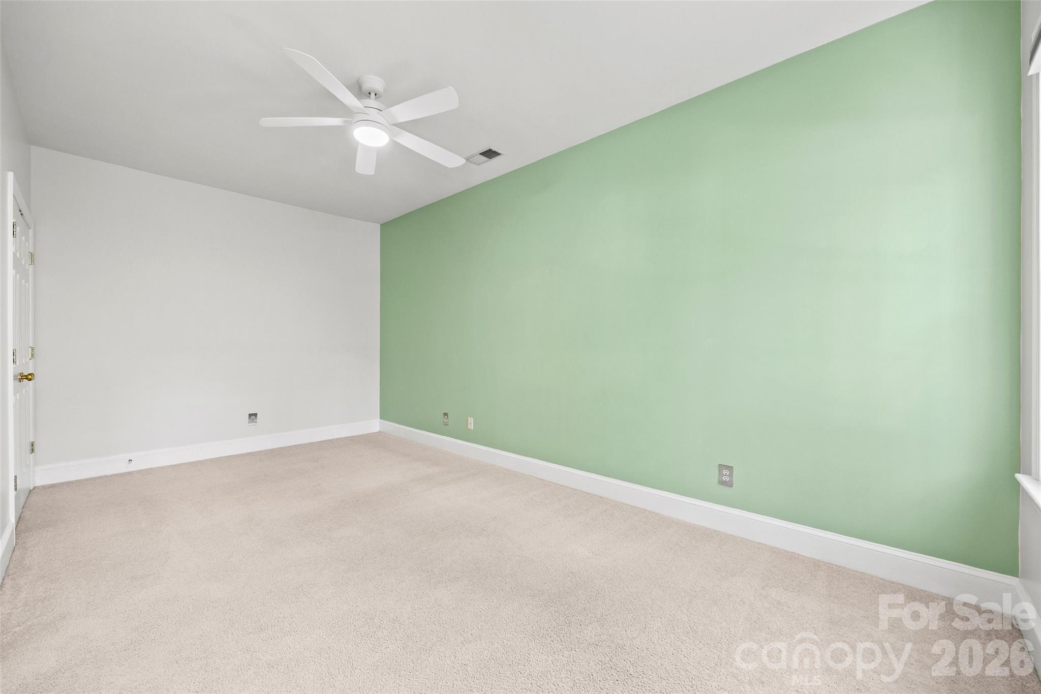 3211 Moores Glen Drive Property Photo 29