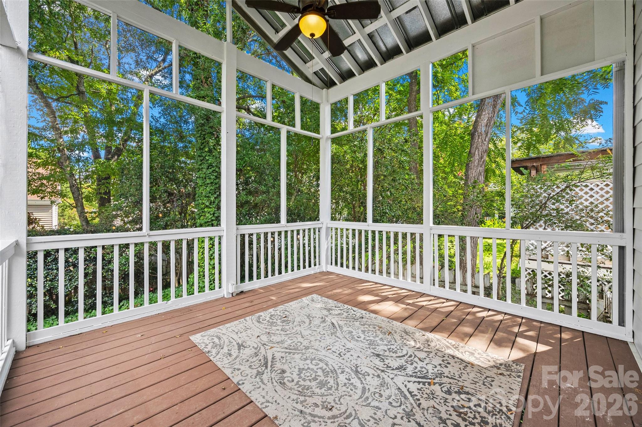 3211 Moores Glen Drive Property Photo 34