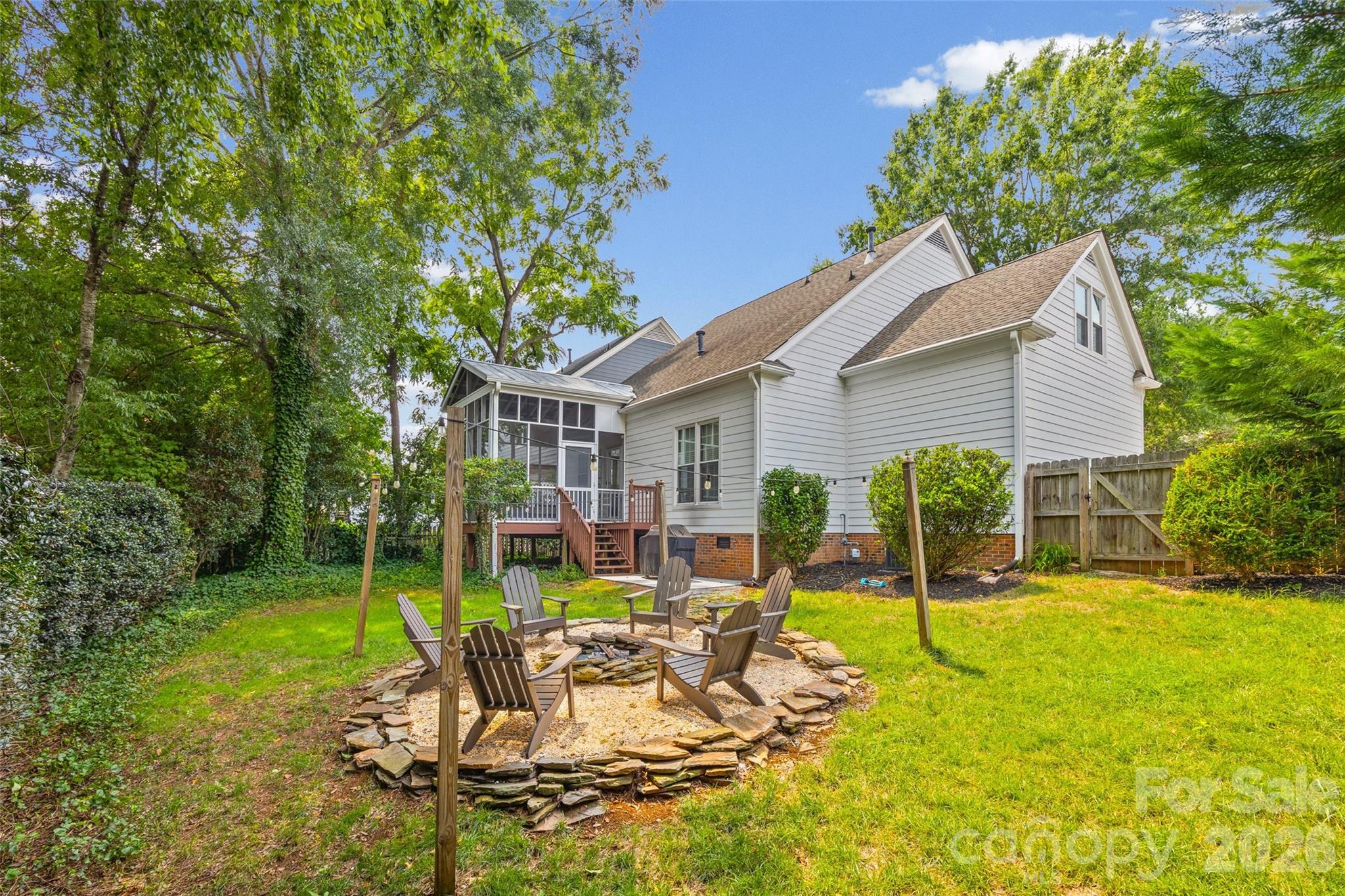 3211 Moores Glen Drive Property Photo 37