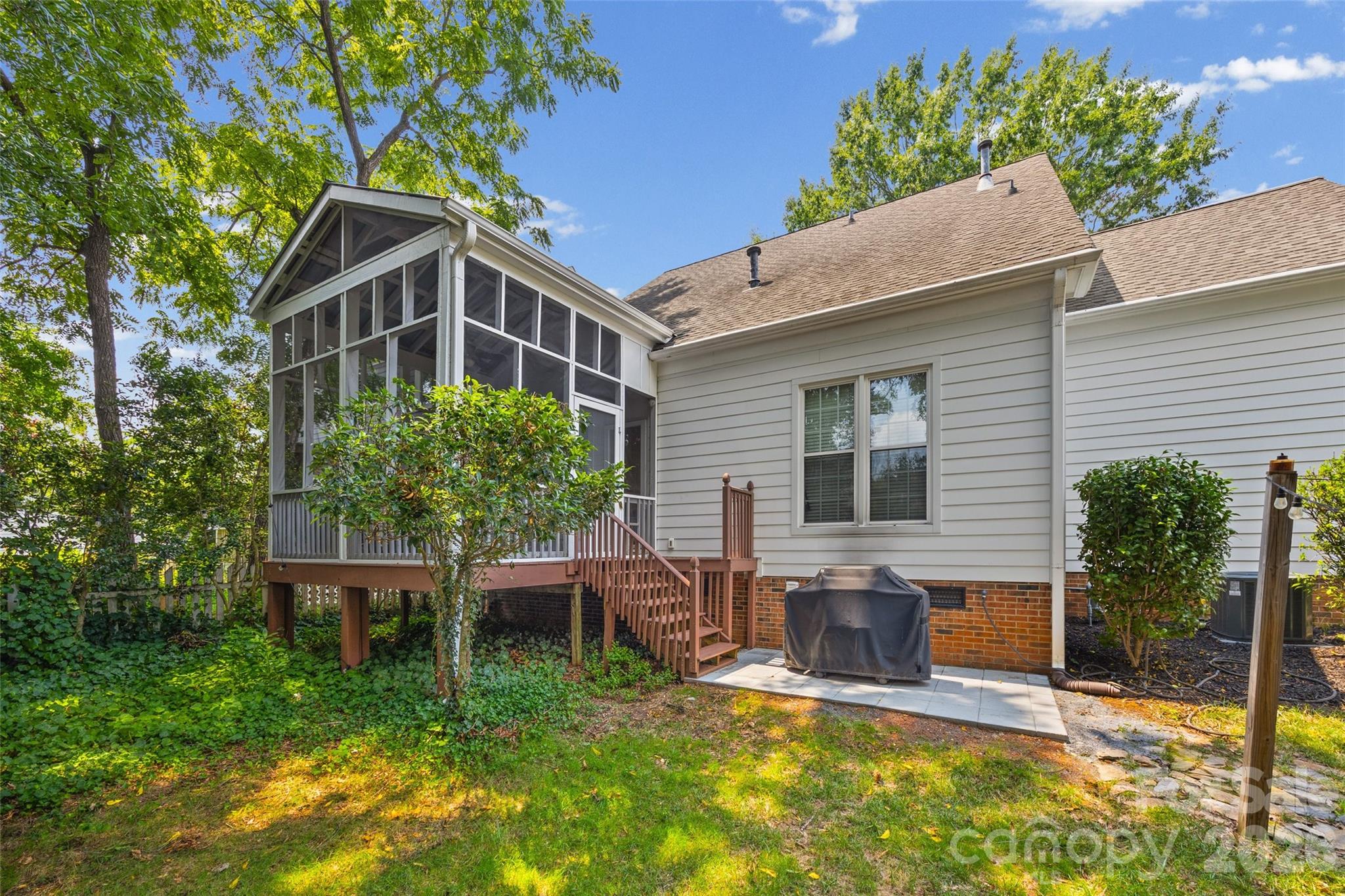 3211 Moores Glen Drive Property Photo 40