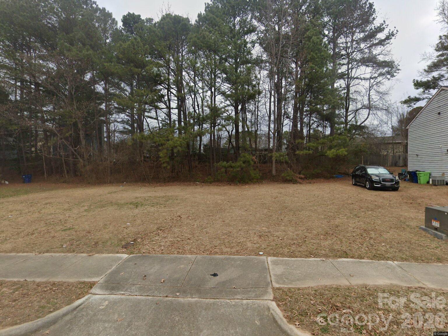 1725 Fox Hollow Drive Property Photo 3