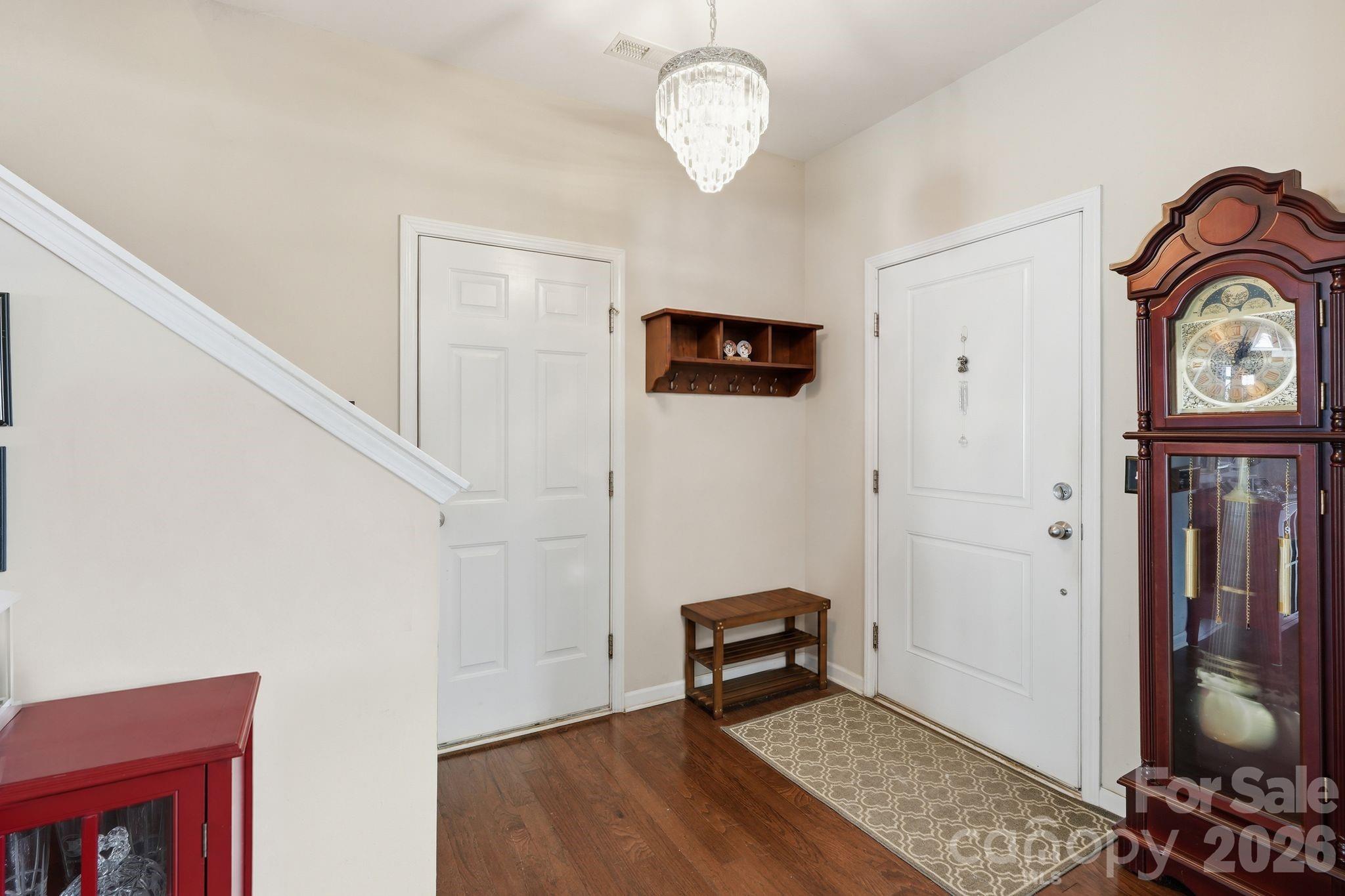 3921 Bighorn Way Property Photo 6