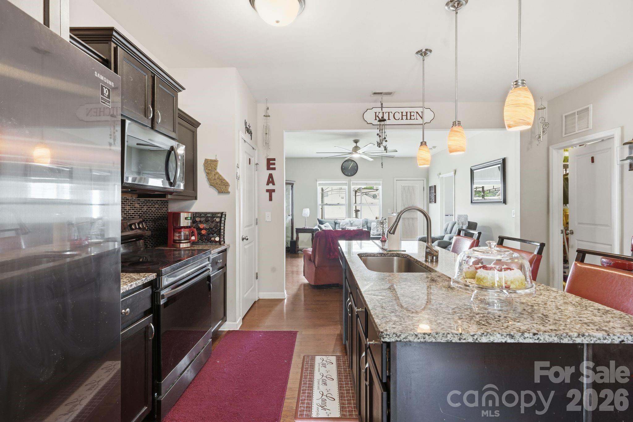 3921 Bighorn Way Property Photo 10