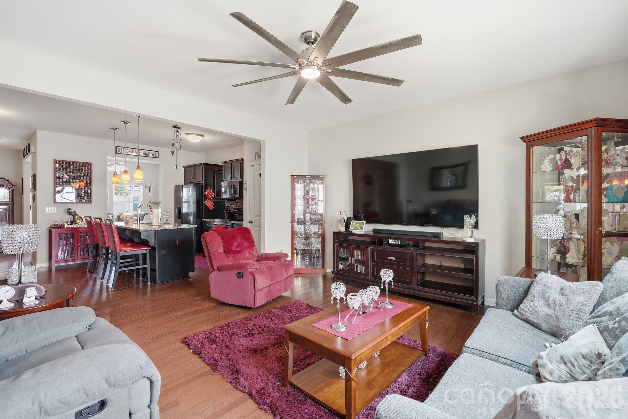 3921 Bighorn Way Property Photo 13