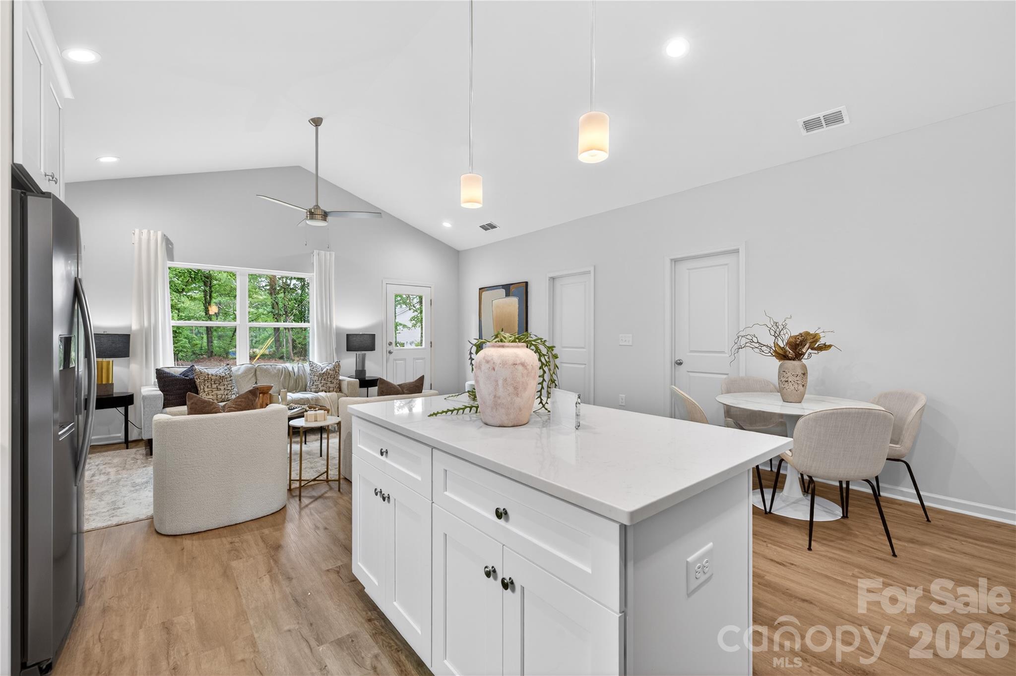 302 Starr Street Property Photo 6