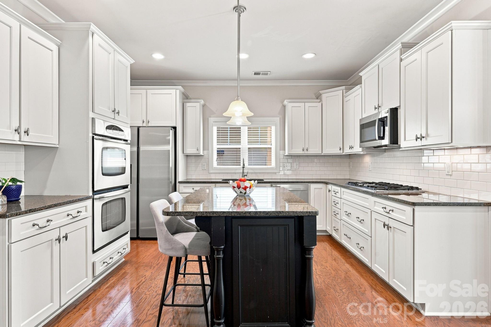 6333 Kennard Drive Property Photo 6
