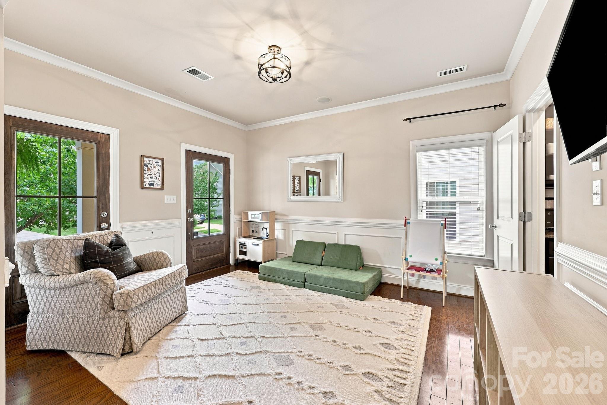6333 Kennard Drive Property Photo 17
