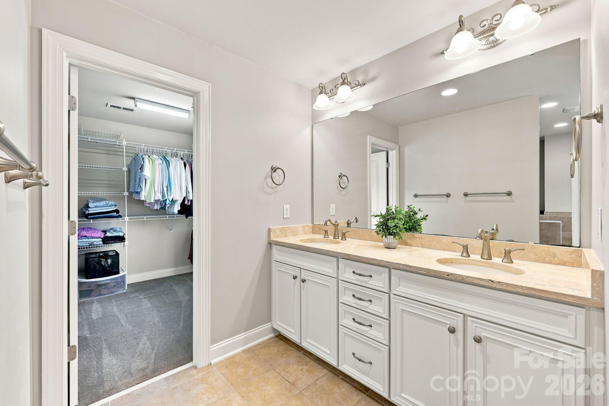 6333 Kennard Drive Property Photo 24
