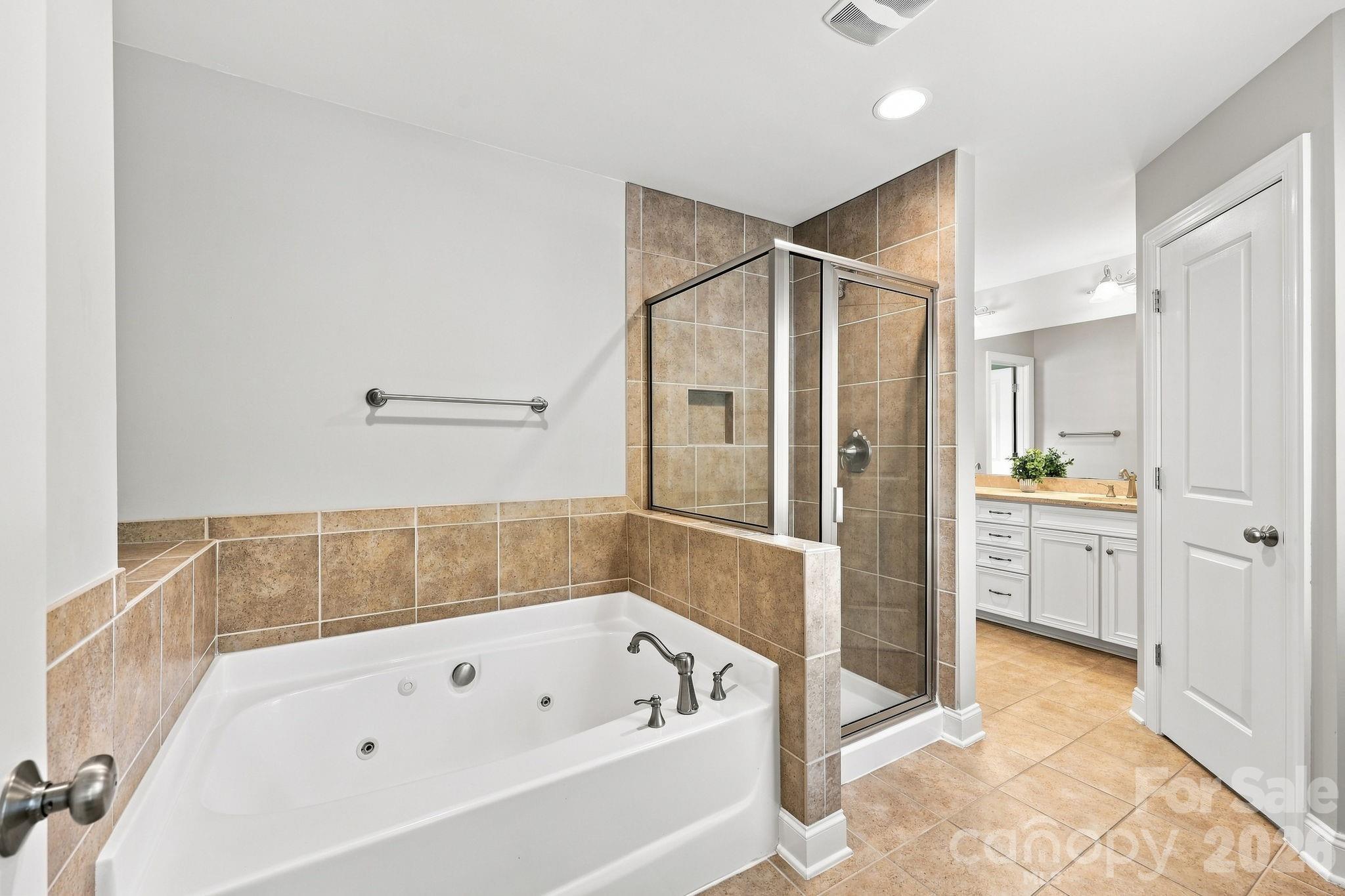6333 Kennard Drive Property Photo 25