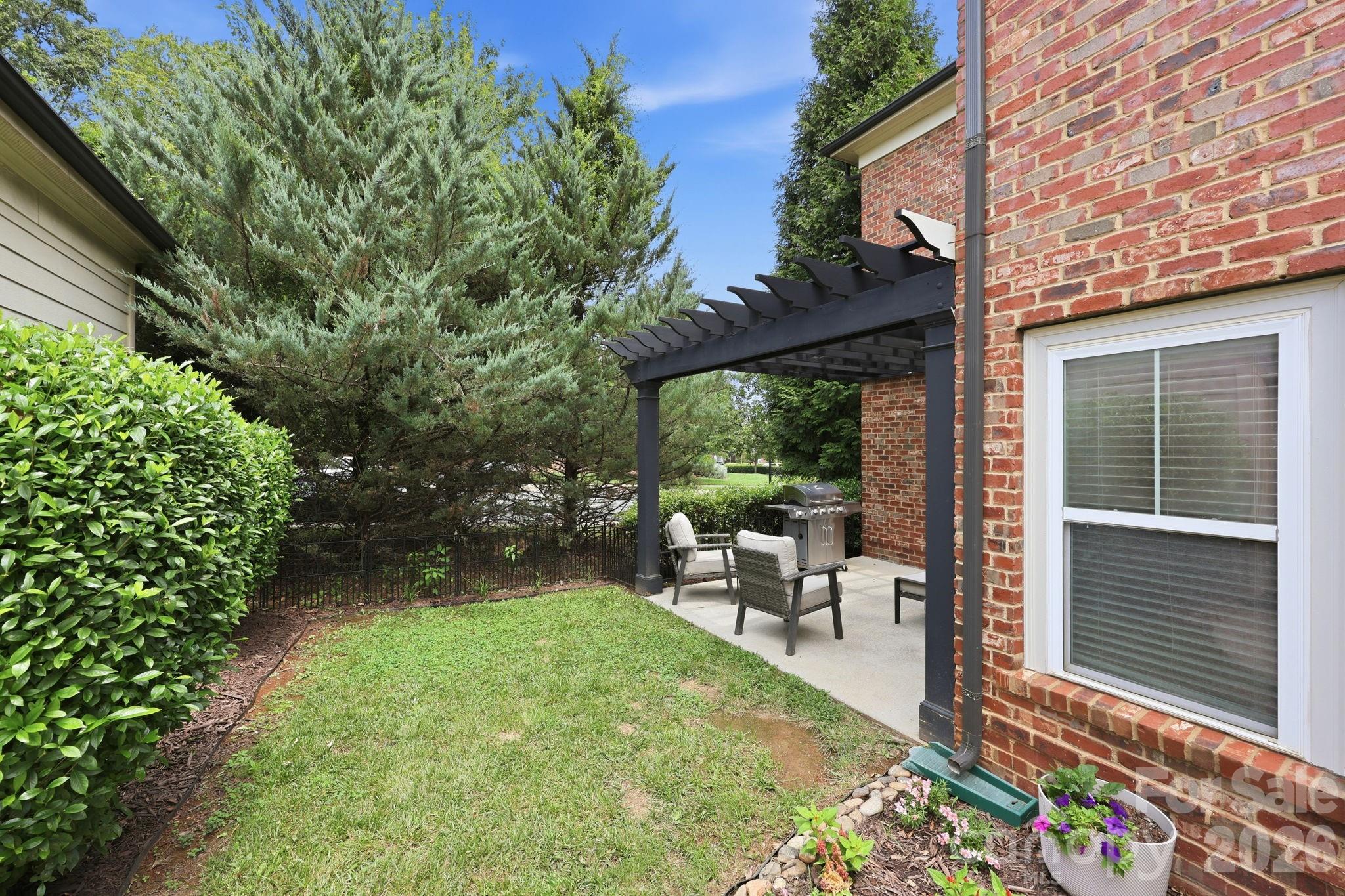 6333 Kennard Drive Property Photo 37