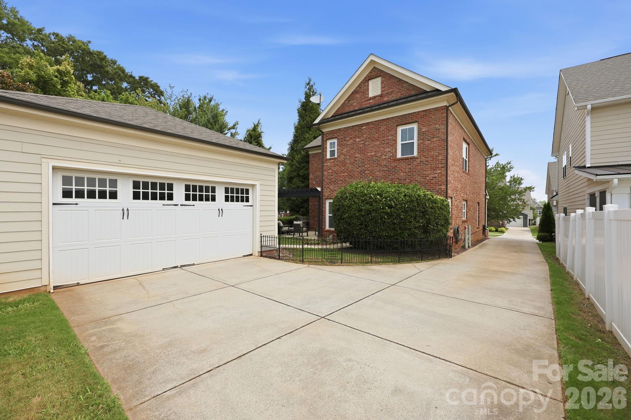 6333 Kennard Drive Property Photo 38