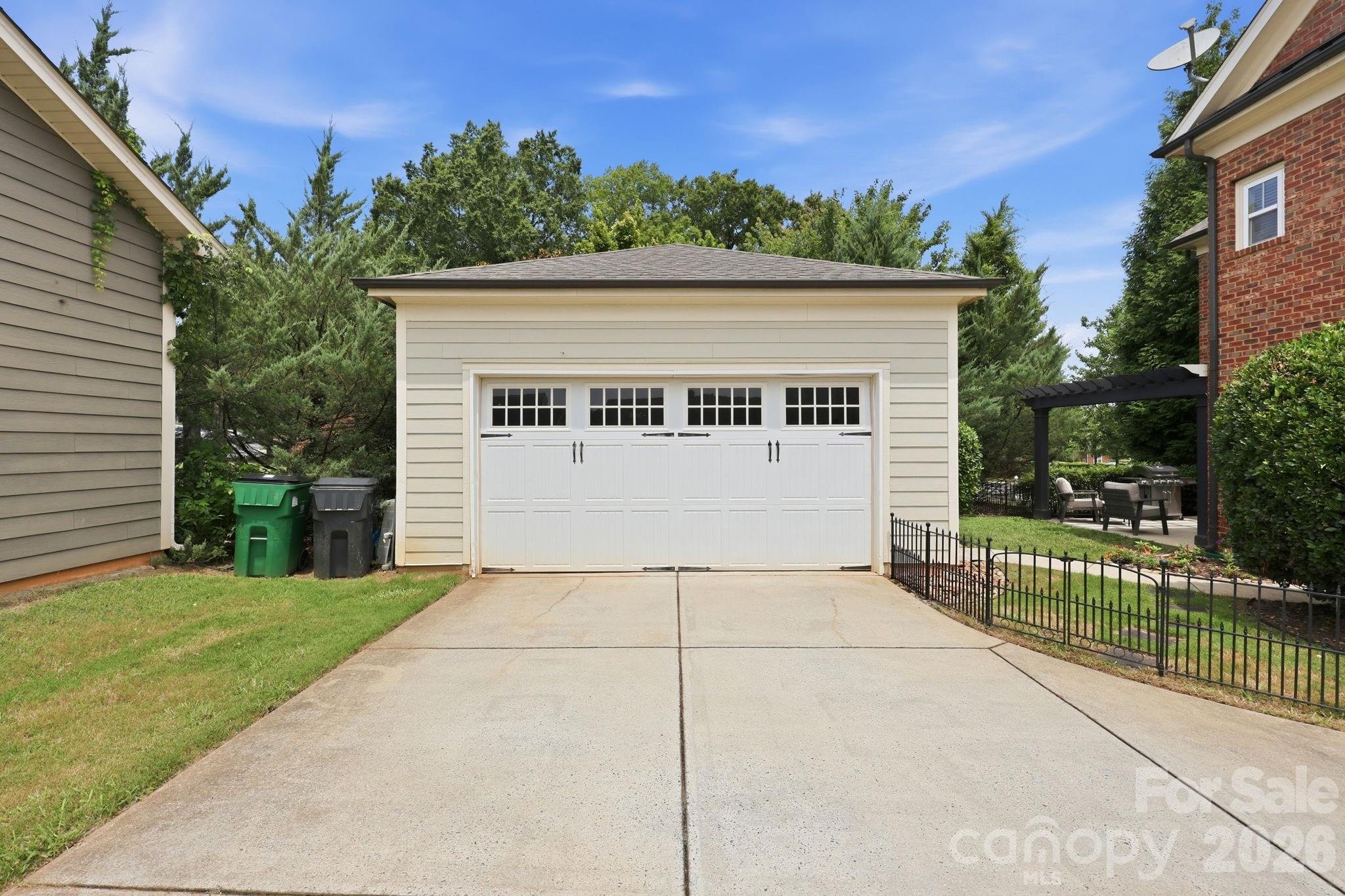6333 Kennard Drive Property Photo 39