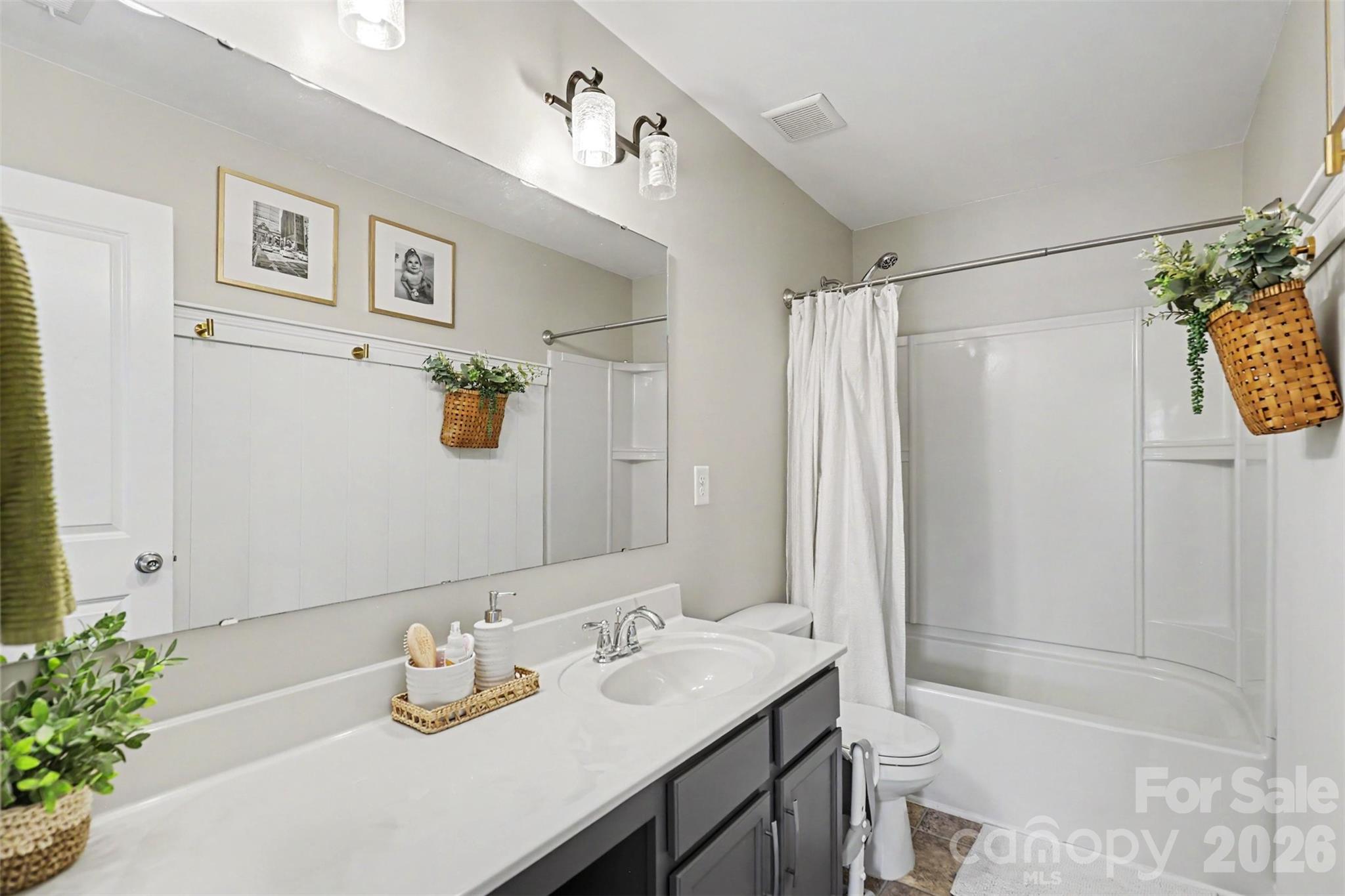 729 Centennial Street Property Photo 16