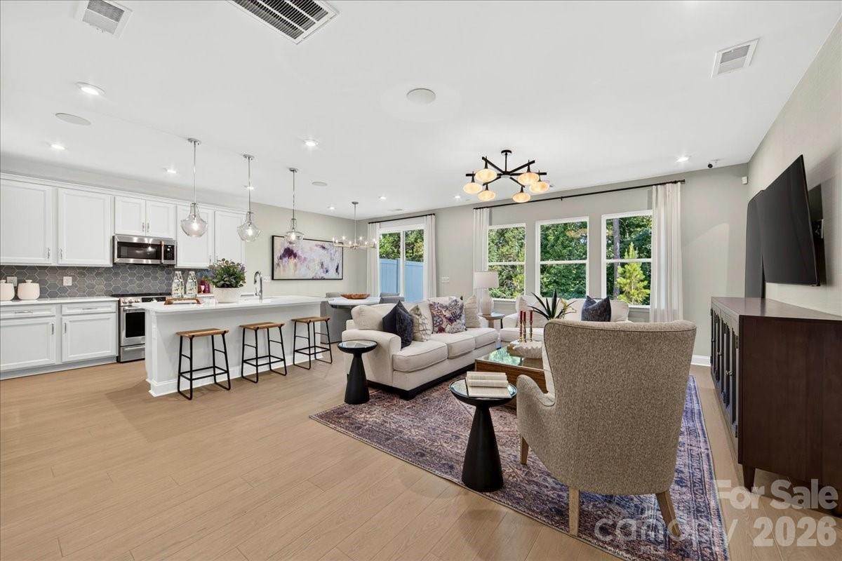 193 Landy Street Property Photo 4