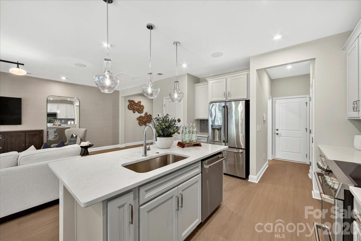 193 Landy Street Property Photo 9