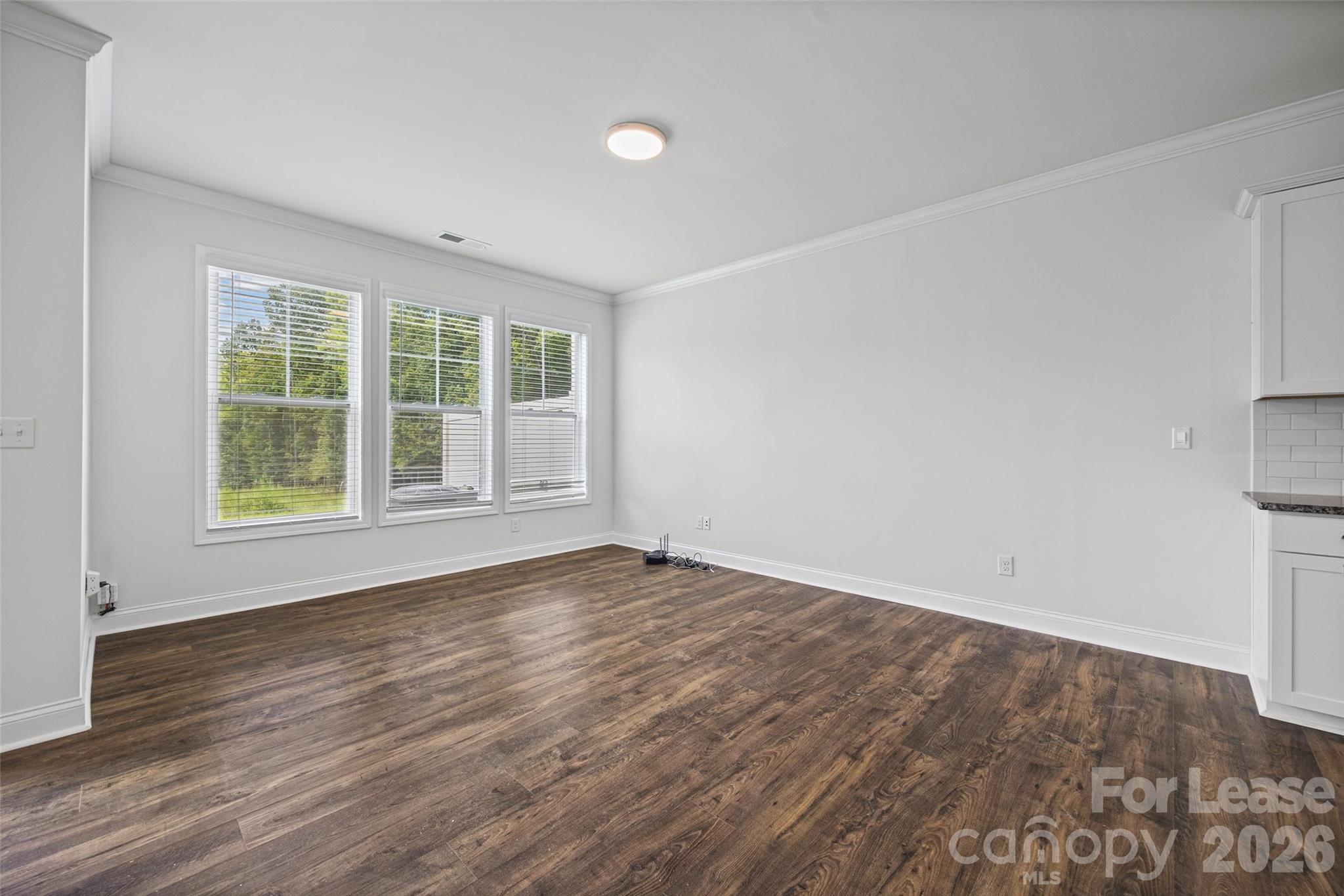 1093 Chicory Trace Property Photo 7
