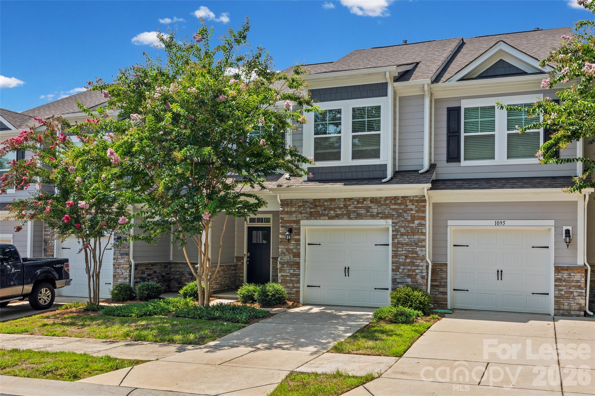 1093 Chicory Trace Property Photo 27