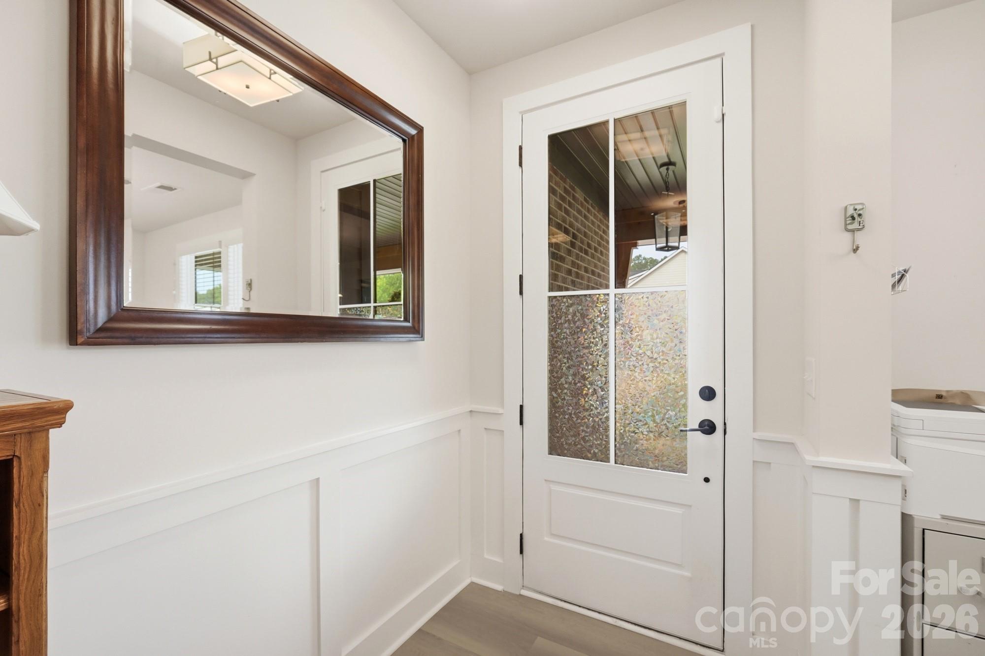 3041 Kinger Lane Property Photo 3