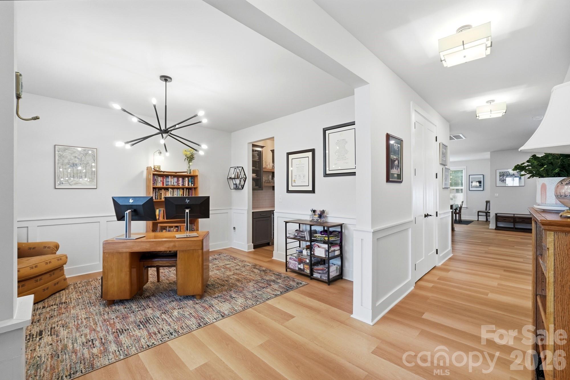 3041 Kinger Lane Property Photo 4