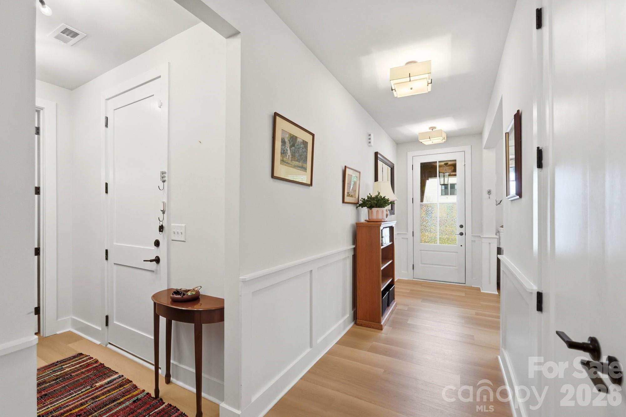 3041 Kinger Lane Property Photo 6