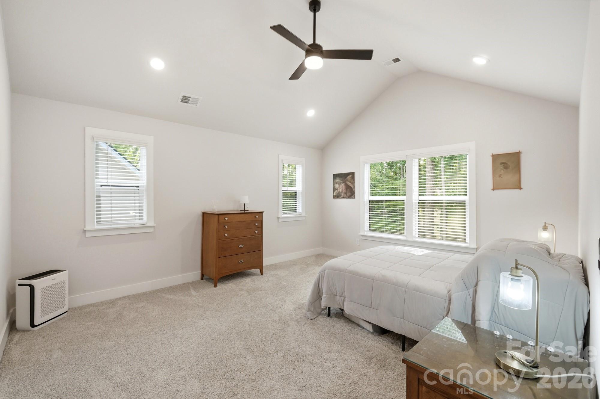 3041 Kinger Lane Property Photo 28