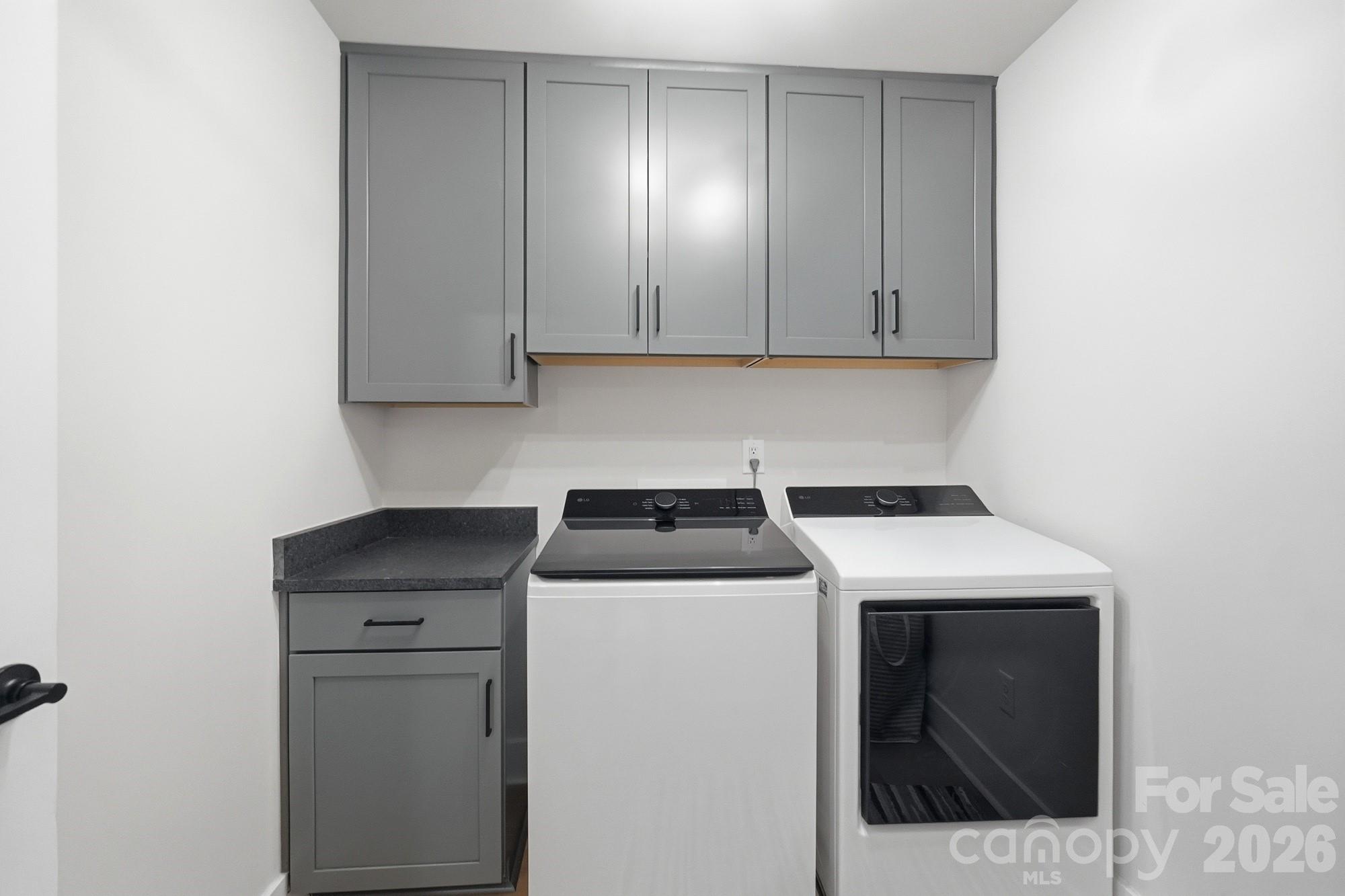 3041 Kinger Lane Property Photo 37
