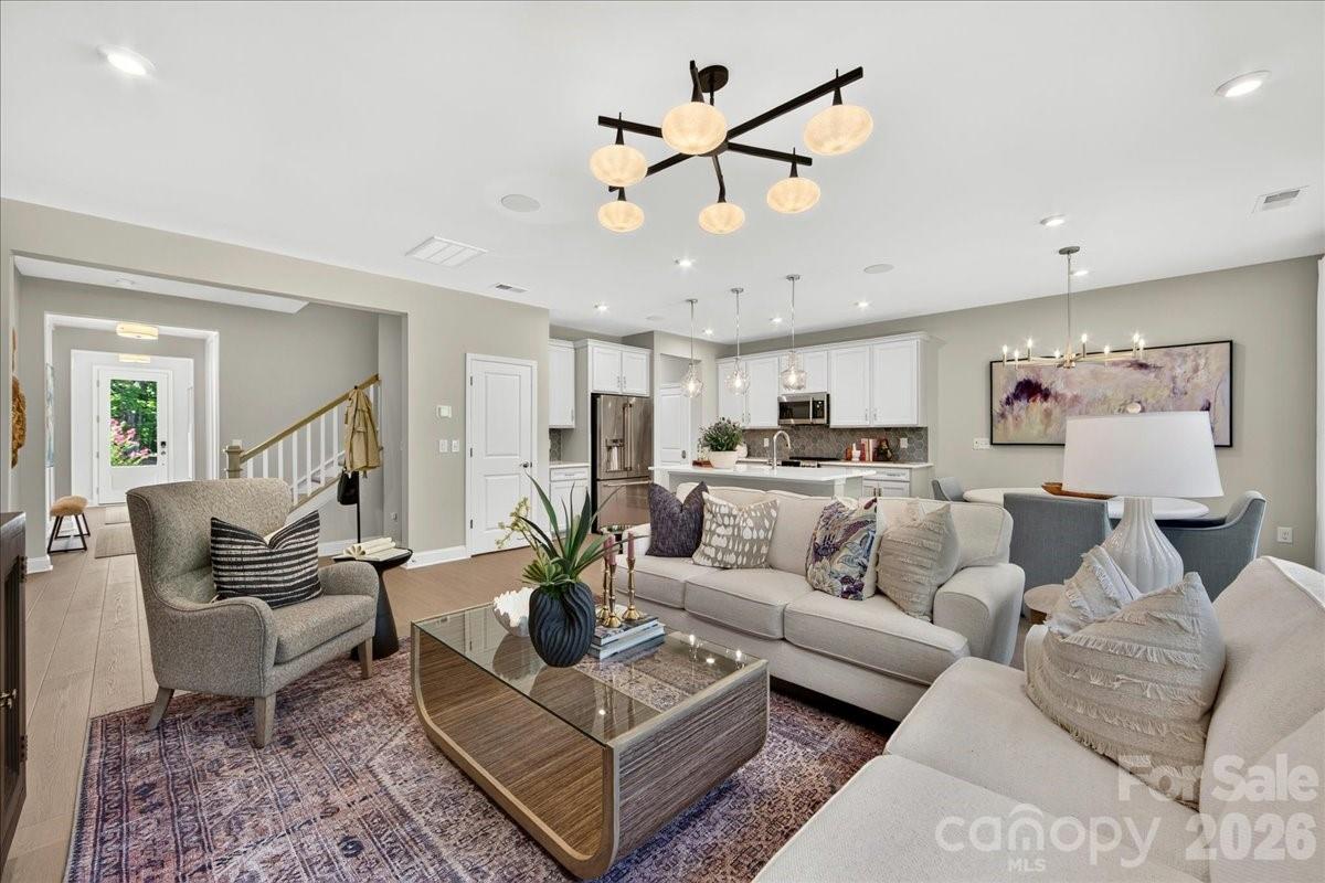 225 Landy Street Property Photo 5