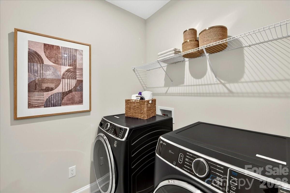 225 Landy Street Property Photo 18