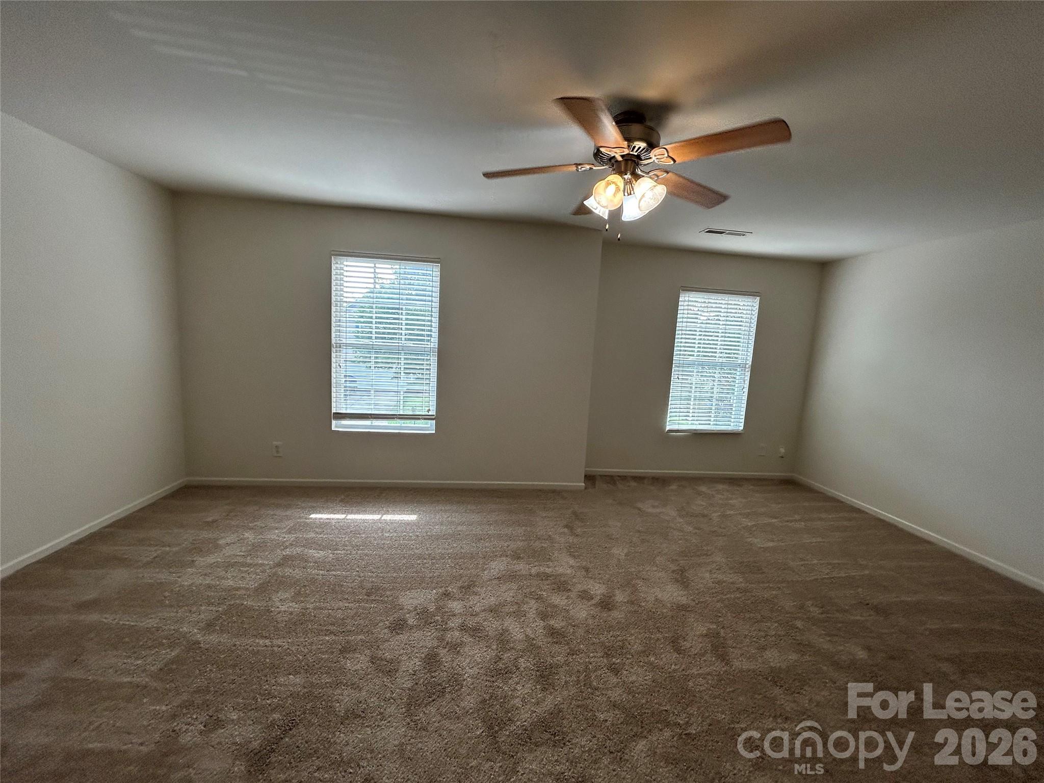 3015 Meadow Knoll Drive Property Photo 11