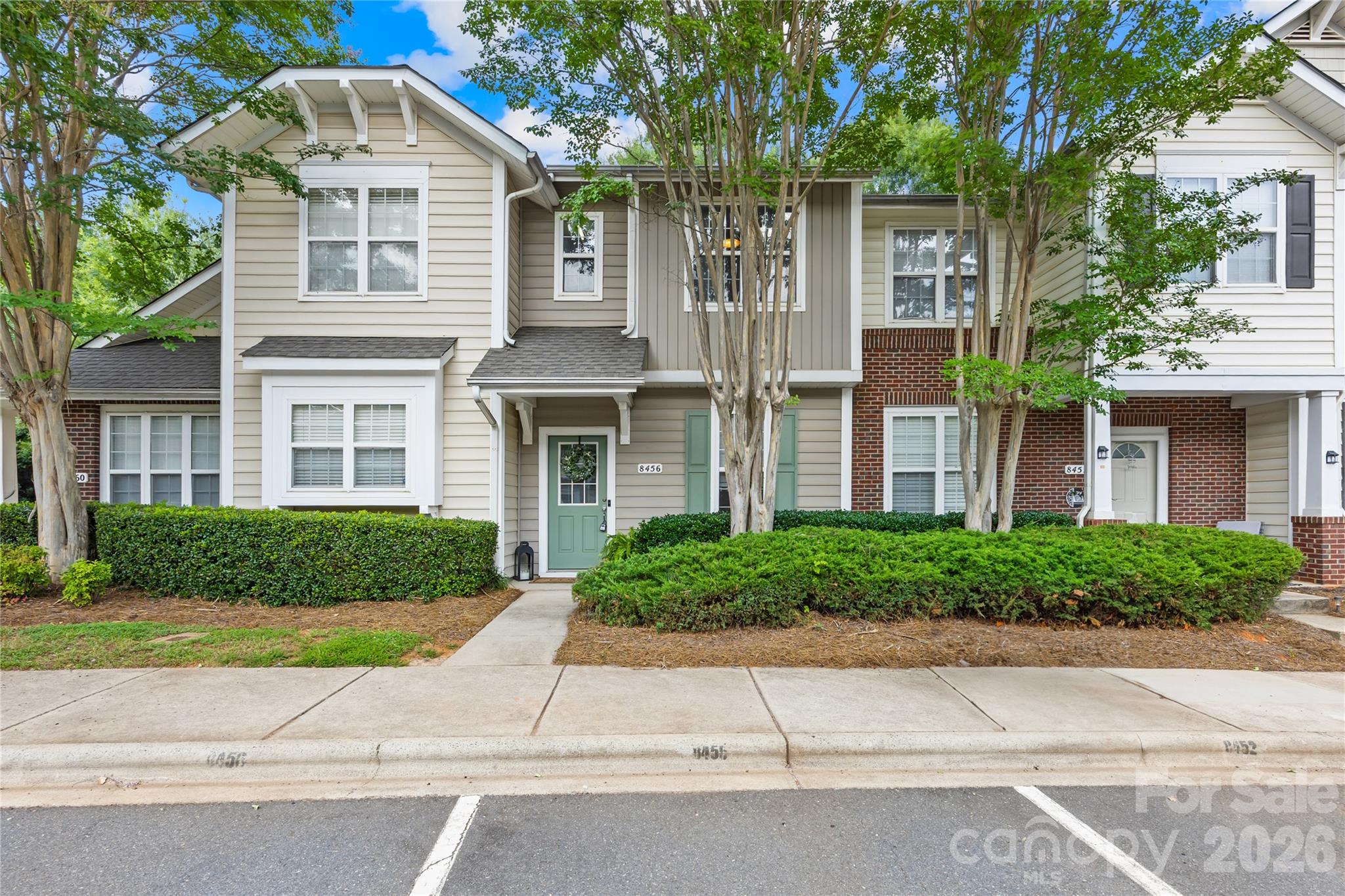 8456 Chaceview Court Property Photo 3