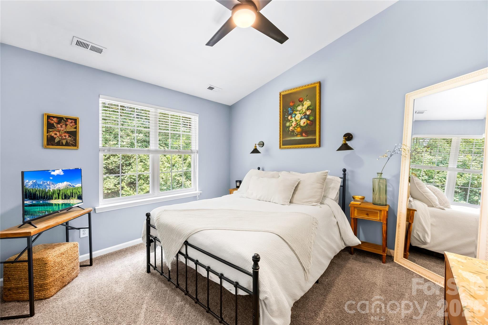 8456 Chaceview Court Property Photo 20