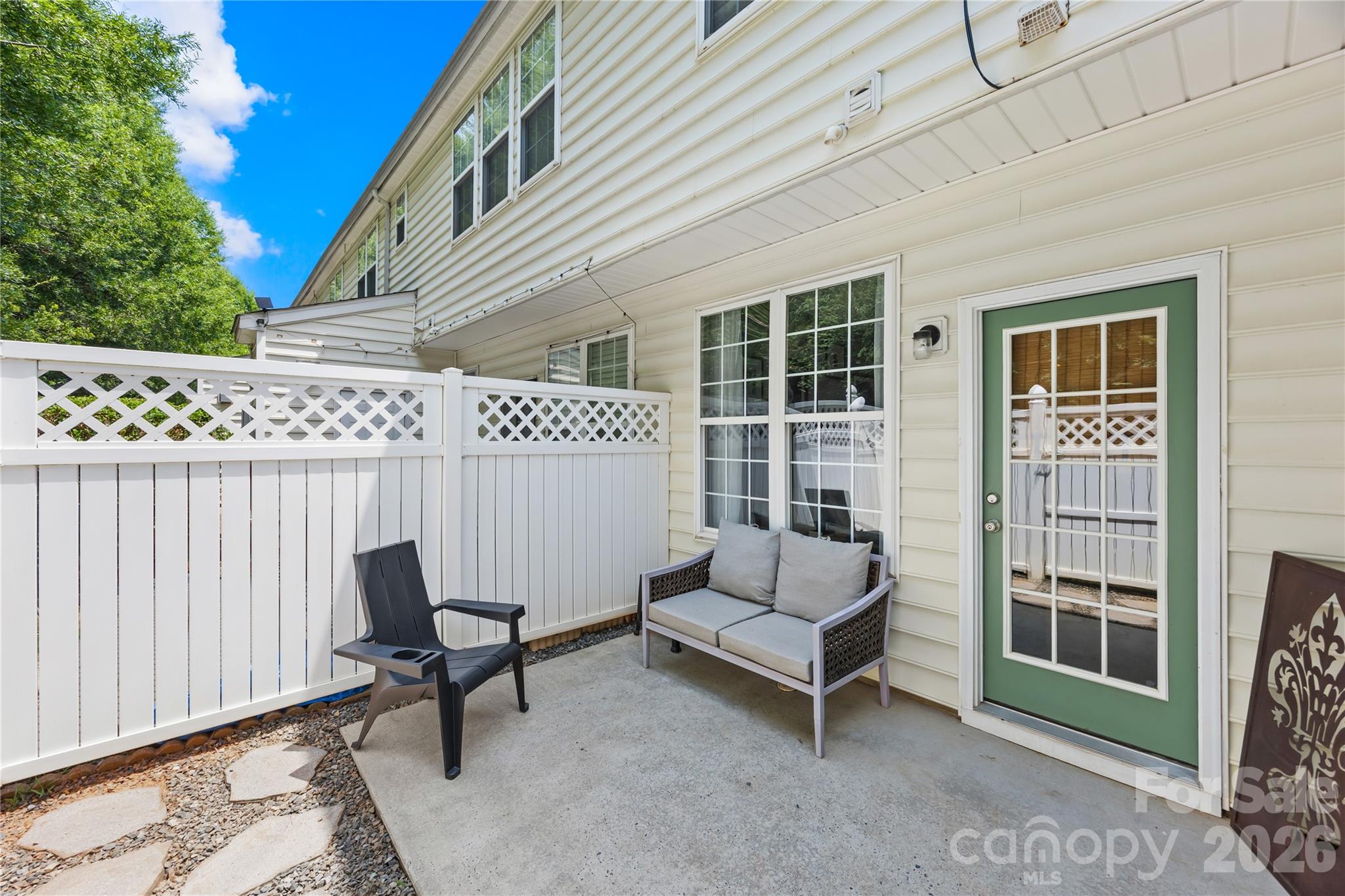 8456 Chaceview Court Property Photo 28