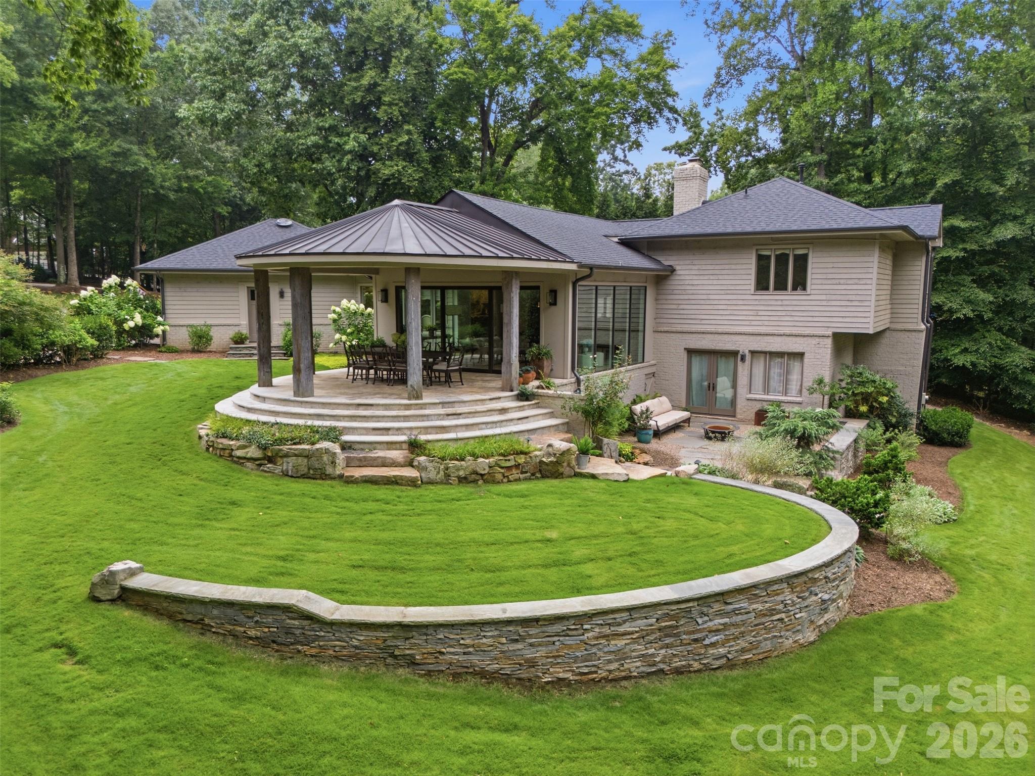 528 Stuart Ridge Property Photo 32